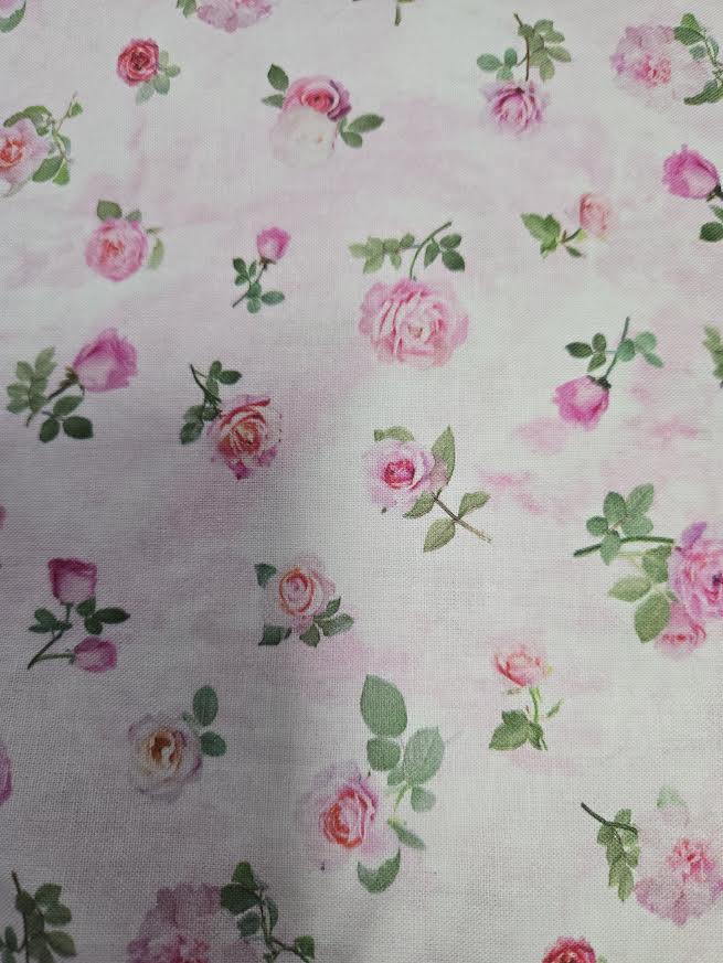 Timeless Treasures | Tossed Roses