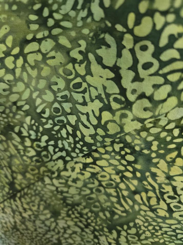 Island Batik | Pinecone - Green